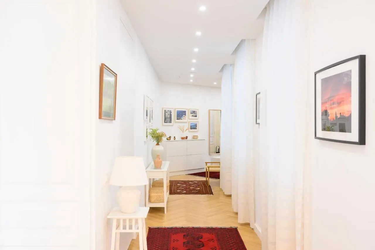 Apartment Luxury Suite Raimund Theatre Vienna
