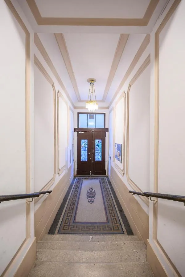 Luxury Suite Raimund Theatre Vienna Apartment