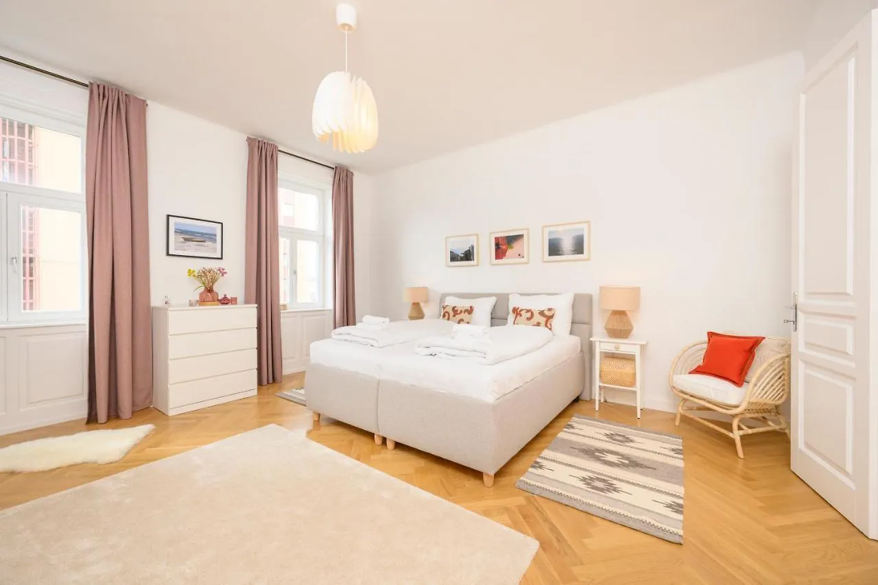 Apartment Luxury Suite Raimund Theatre Vienna Austria